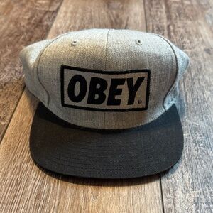 Obey Gray and Black Hat